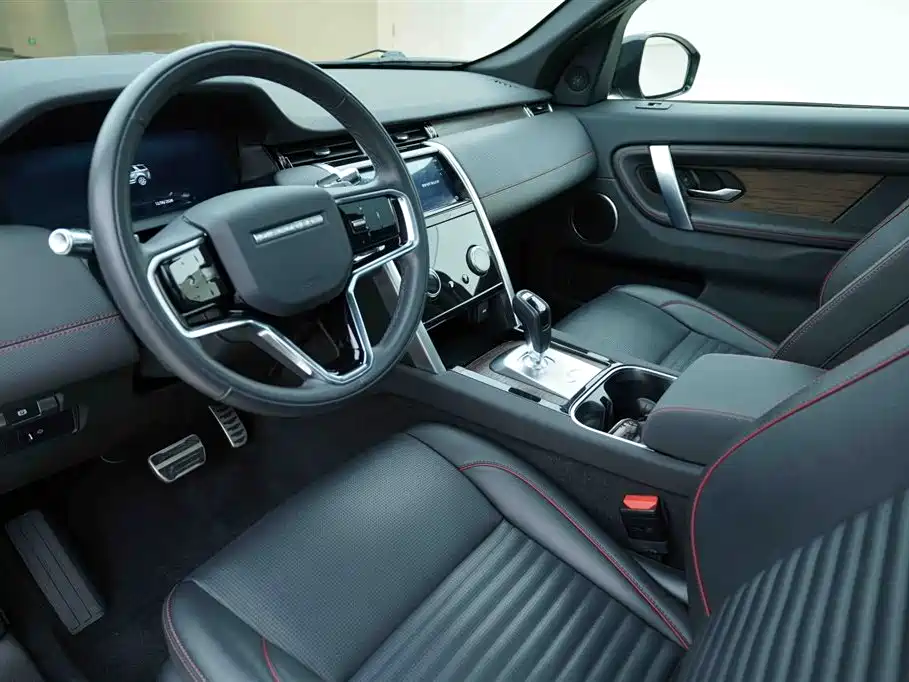 Land Rover Discovery Sport 2022 249PS R-Dynamic S 5 мест