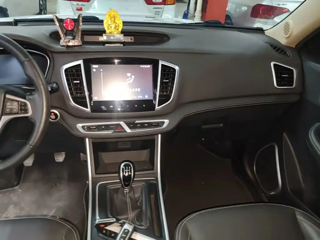 Geely Vision X6 — миниатюра 13