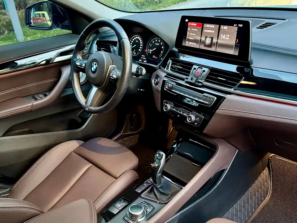 BMW X2 2023 sDrive25i M Sport