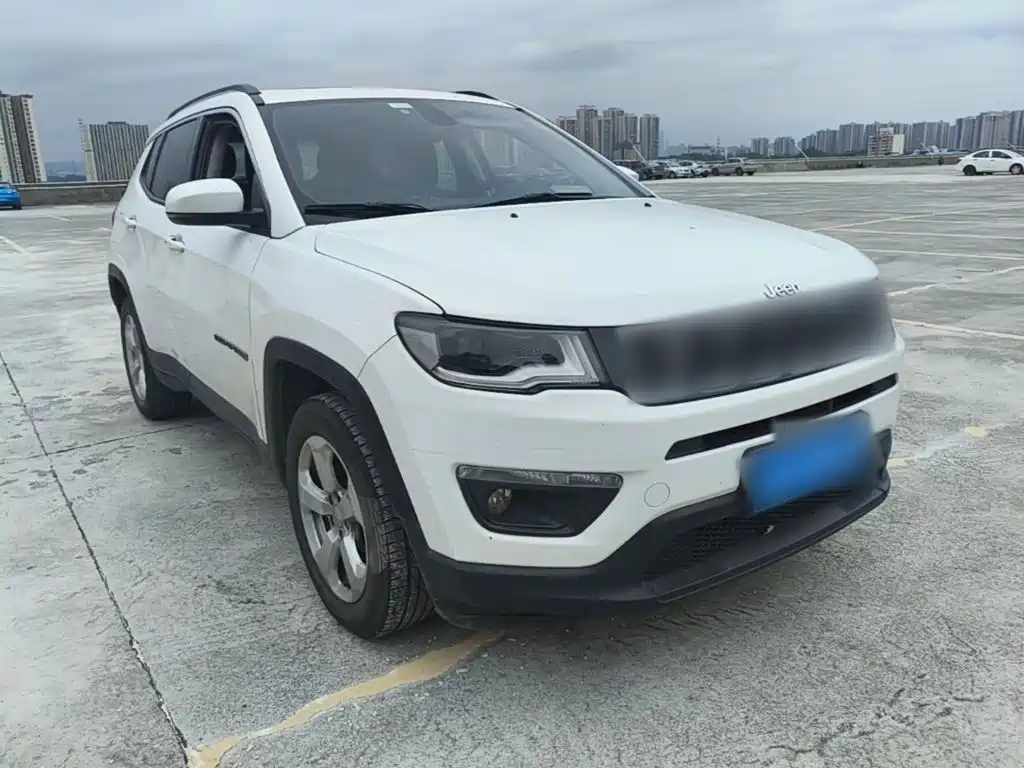 Jeep Compass — миниатюра 4