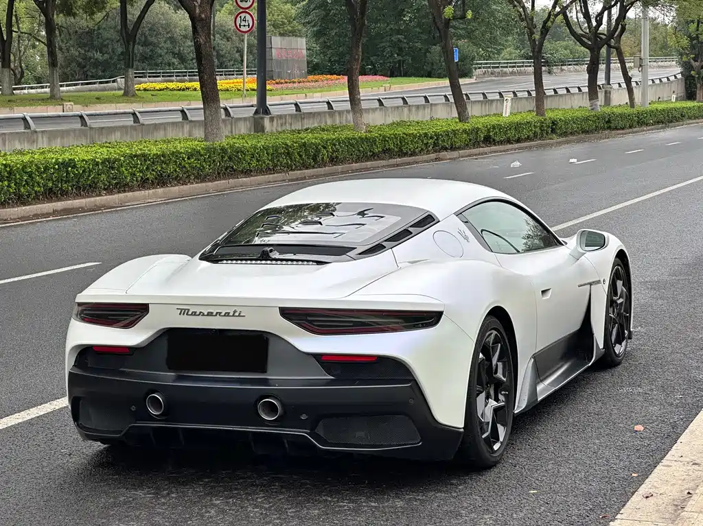 Maserati MC20 — миниатюра 4