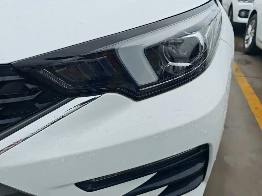 Chery Arrizo 5 PLUS — миниатюра 3