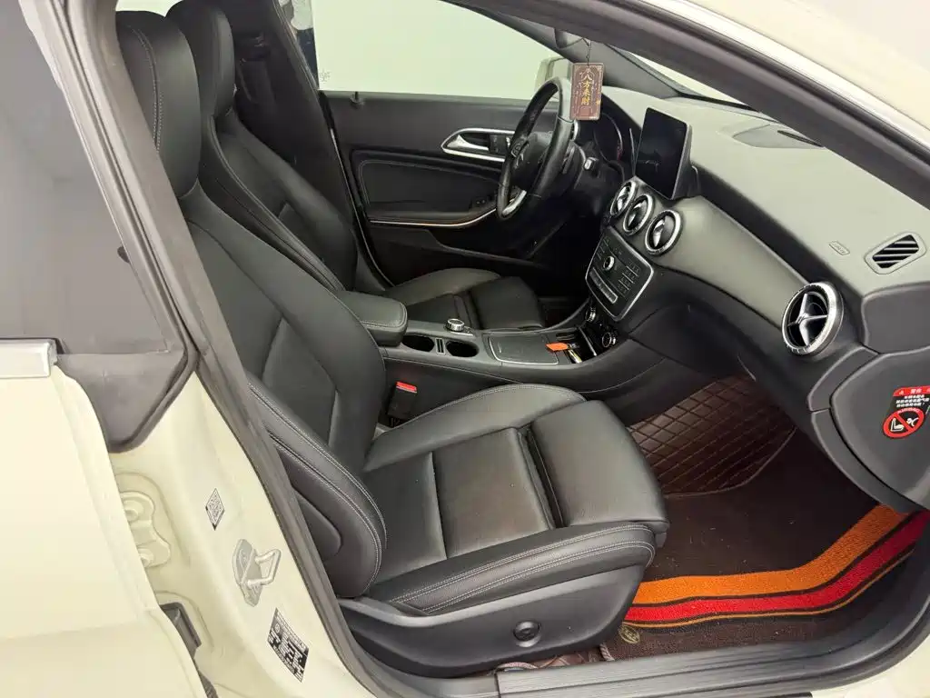 Mercedes-Benz CLA (Import) — миниатюра 4