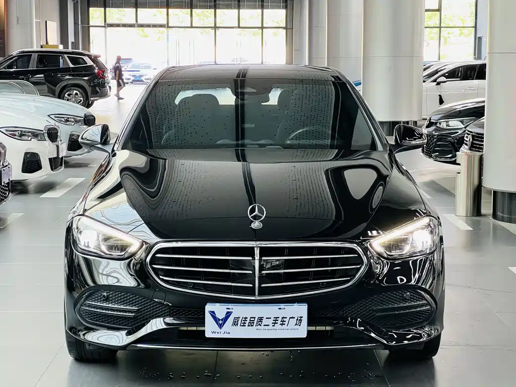Mercedes-Benz C-Class — миниатюра 2
