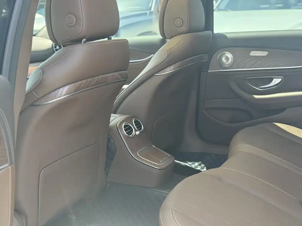 Mercedes-Benz E-Class E 2022 E 300 L Fashion