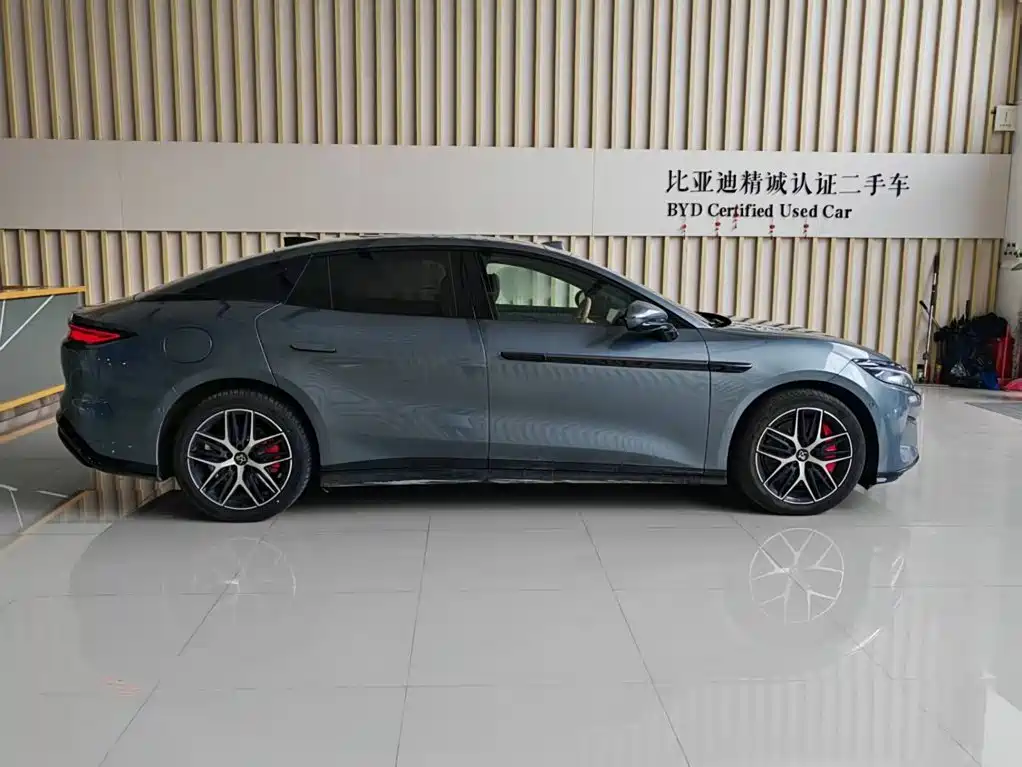 BYD Han L — миниатюра 8
