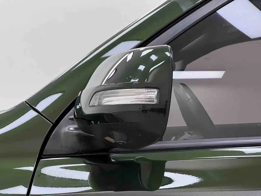 Toyota Prado — миниатюра 8