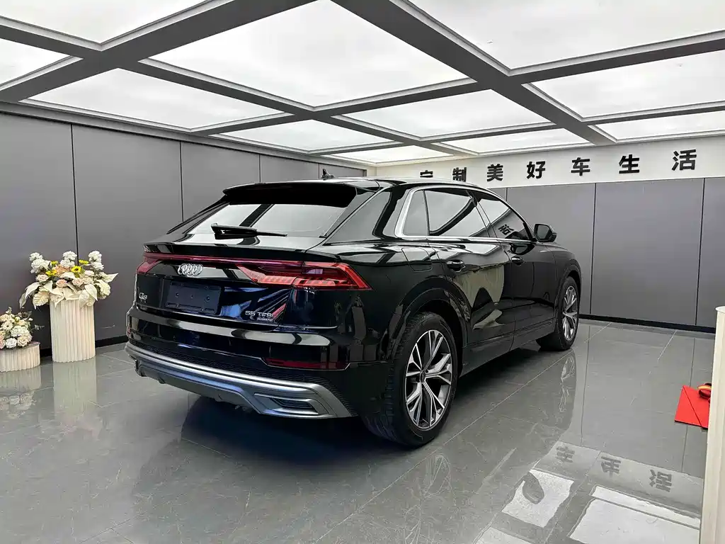Audi Q8 — миниатюра 7