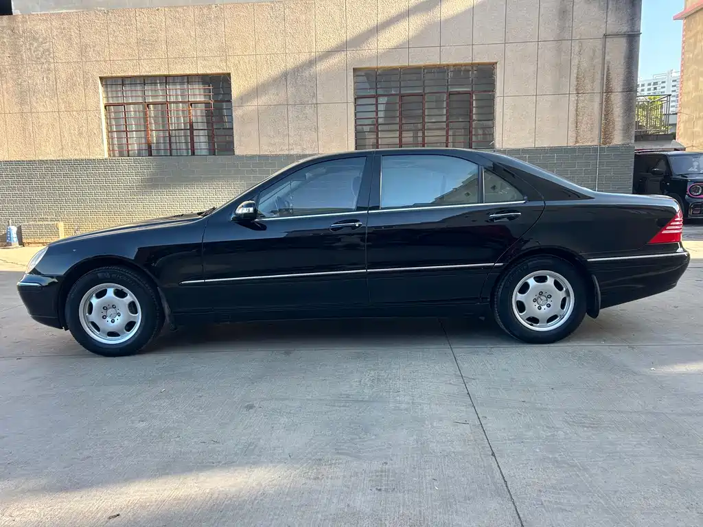 Mercedes-Benz S-Class — миниатюра 3
