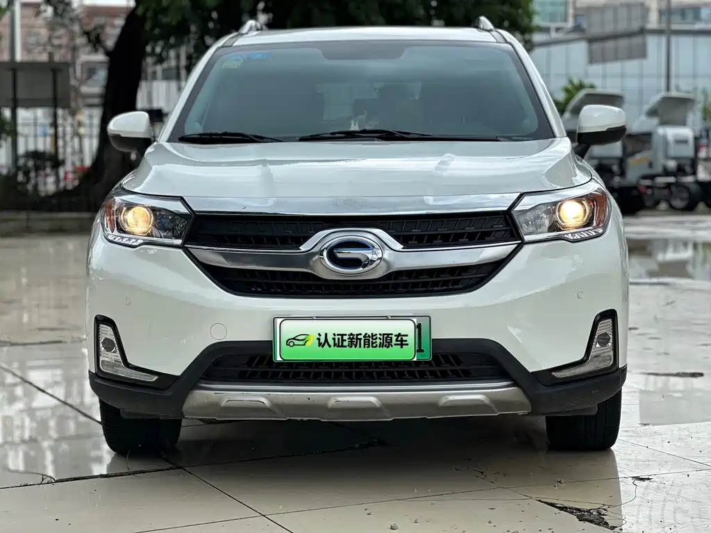 GAC Group GAC NE PHEV — миниатюра 2