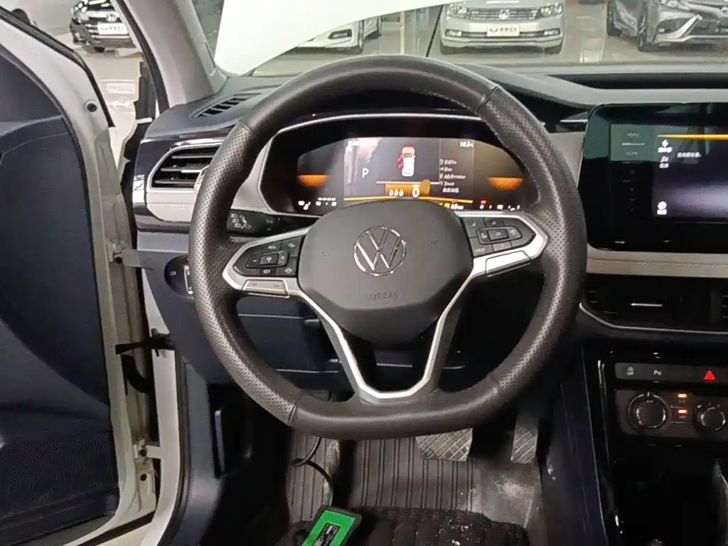 Volkswagen Tharu — миниатюра 11