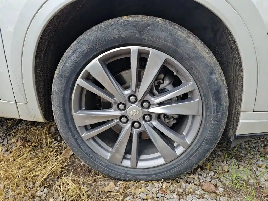 Cadillac XT6 — миниатюра 8