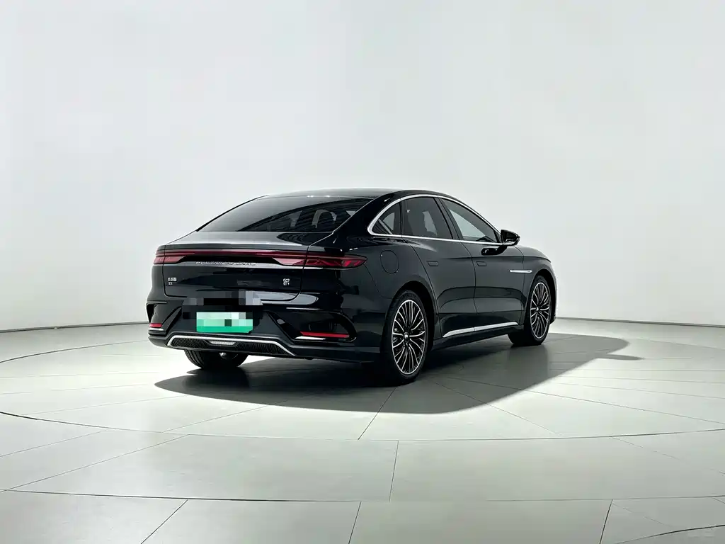 BYD Han — миниатюра 7