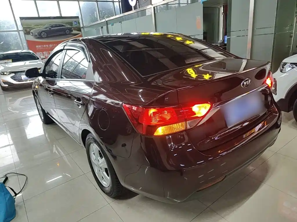 Kia Forte — миниатюра 5
