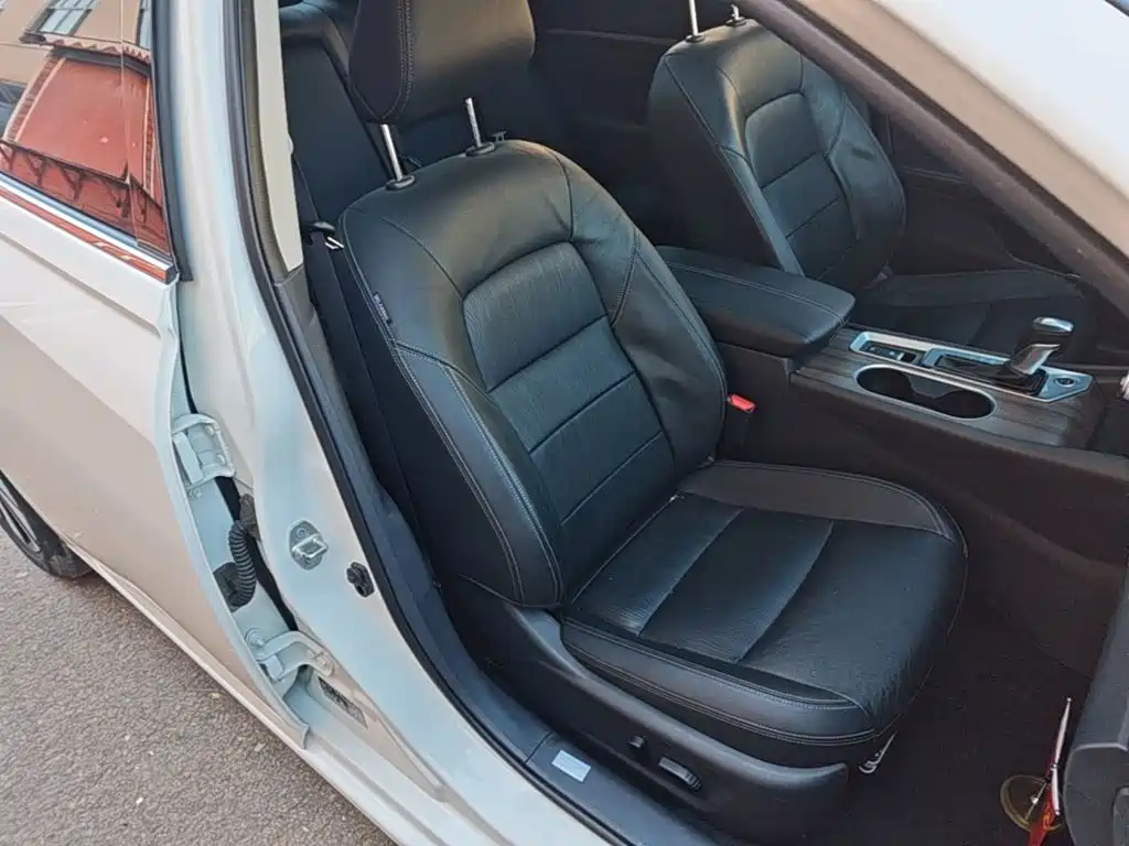Nissan Teana — миниатюра 25