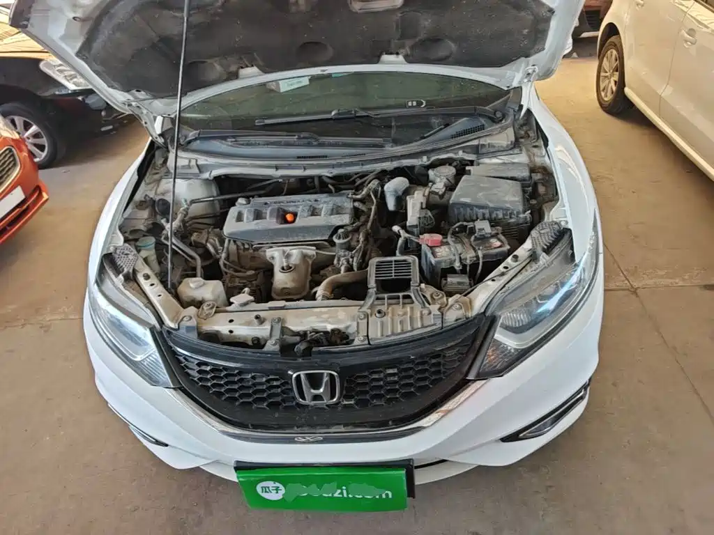 Honda Jade — миниатюра 20