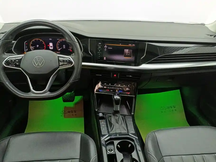 Volkswagen Passat — миниатюра 12