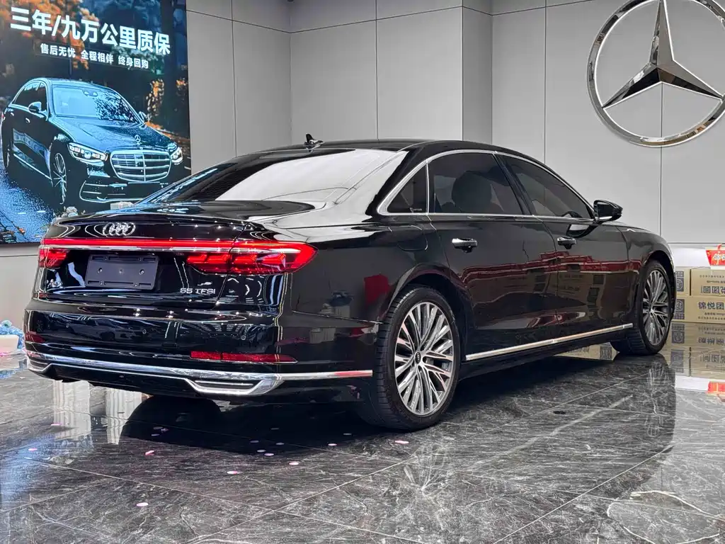 Audi A8 — миниатюра 7