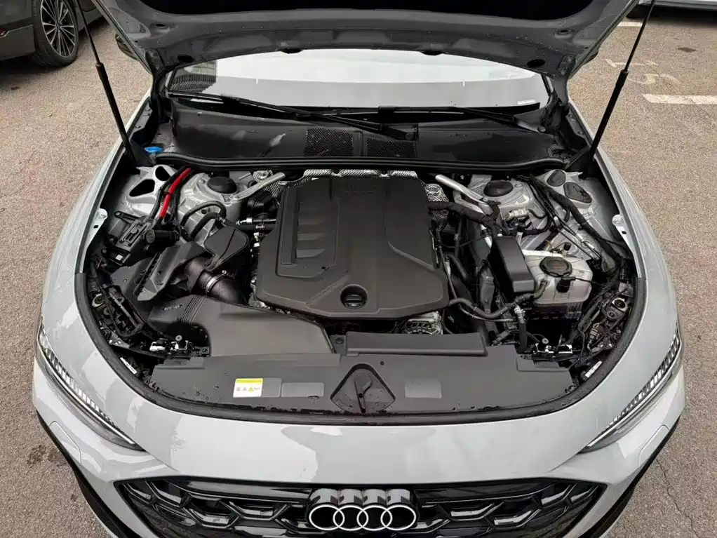 Audi A5L — миниатюра 7