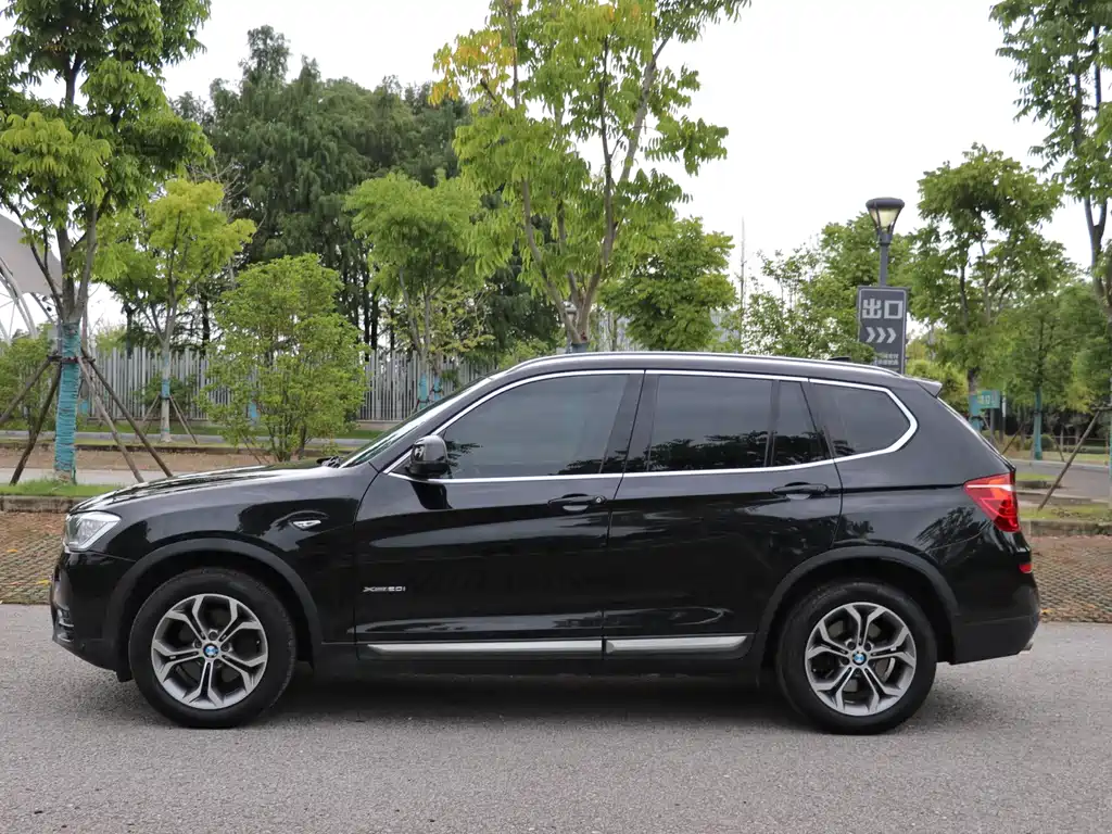 BMW X3 (Import) — миниатюра 4