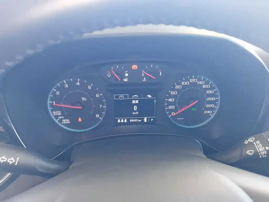 Chevrolet Equinox — миниатюра 12