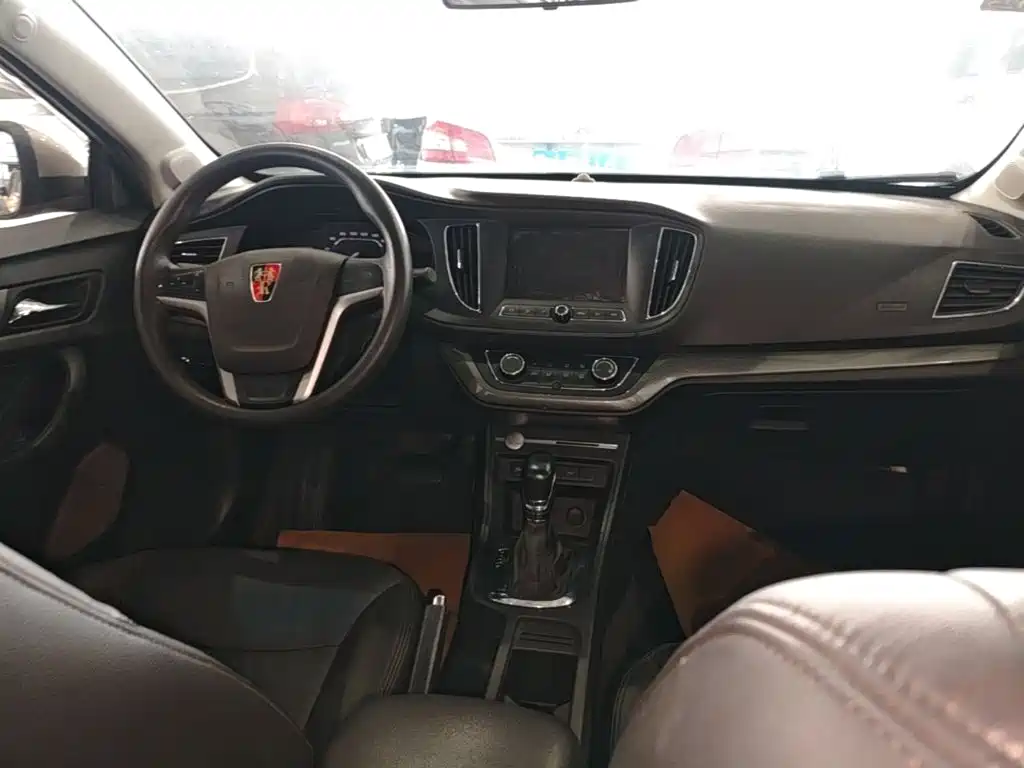 Roewe 360 — миниатюра 10