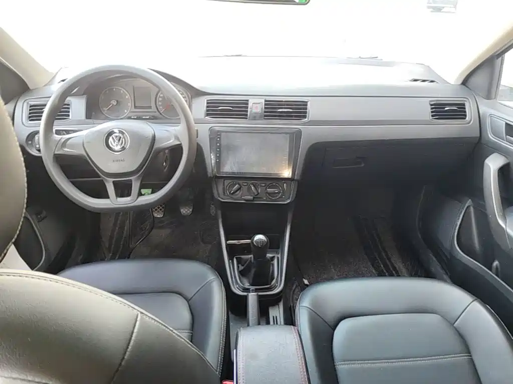 Volkswagen Santana — миниатюра 10