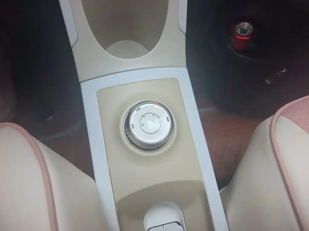 Wuling MINIEV — миниатюра 14