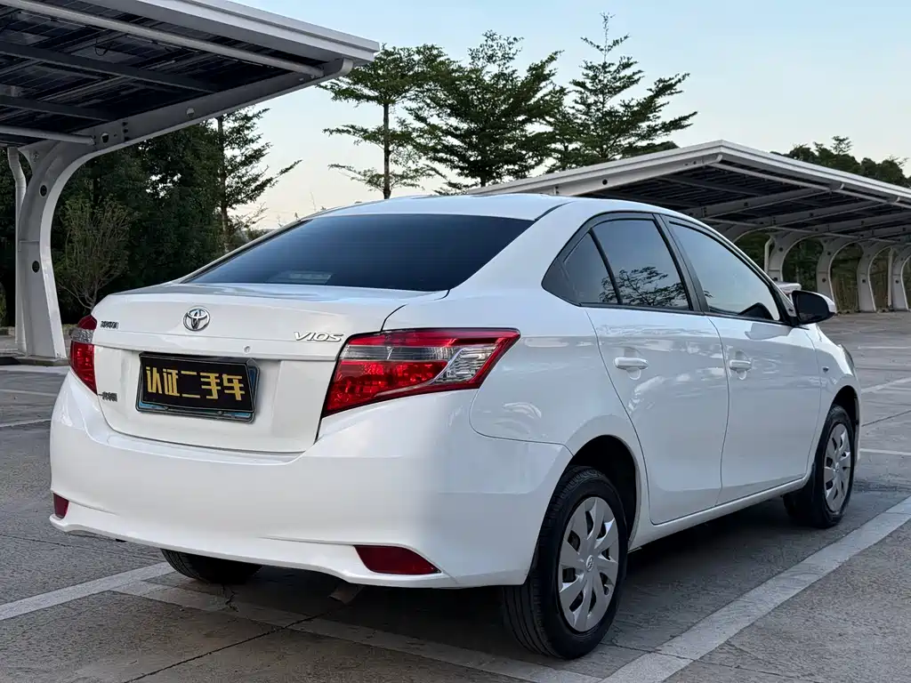 Toyota Vios — миниатюра 13