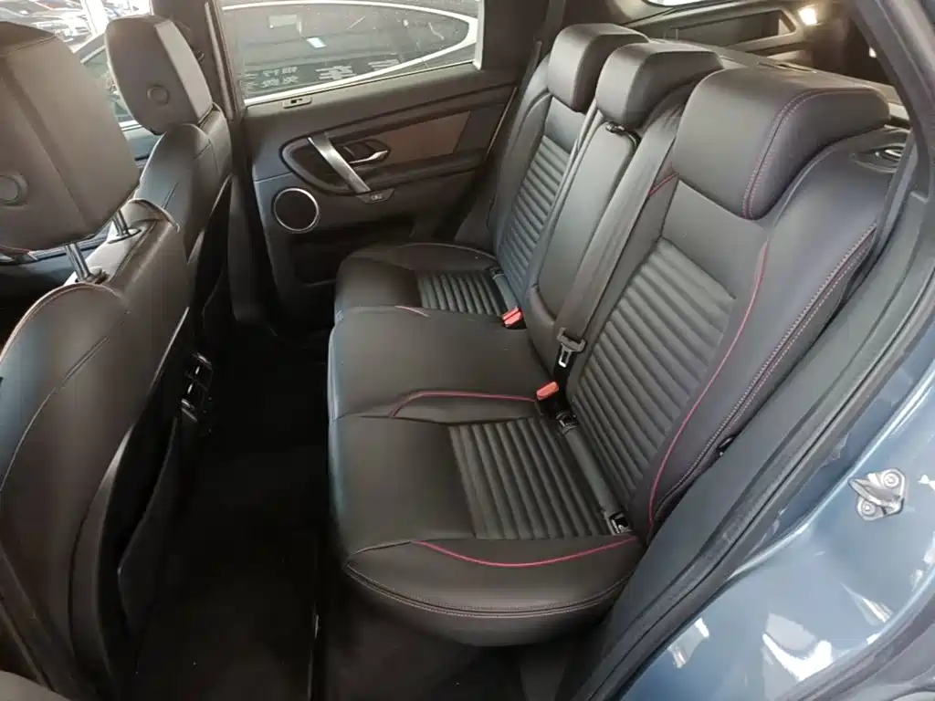 Land Rover Discovery Sport Hybrid — миниатюра 17