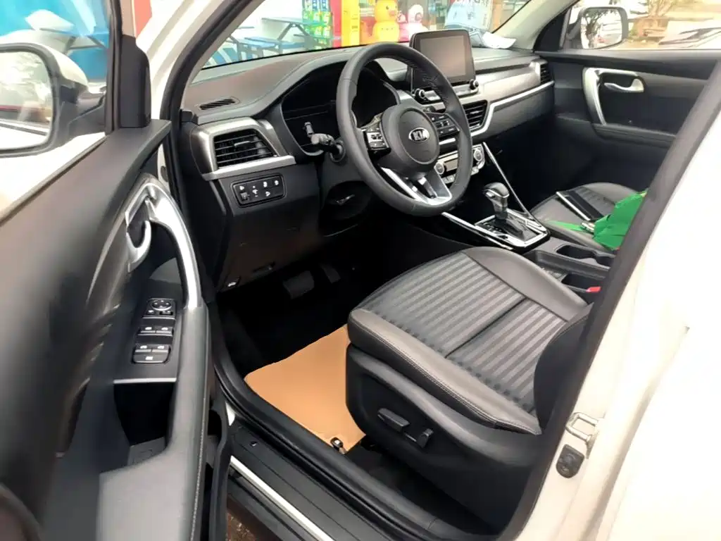 Kia Sportage — миниатюра 16