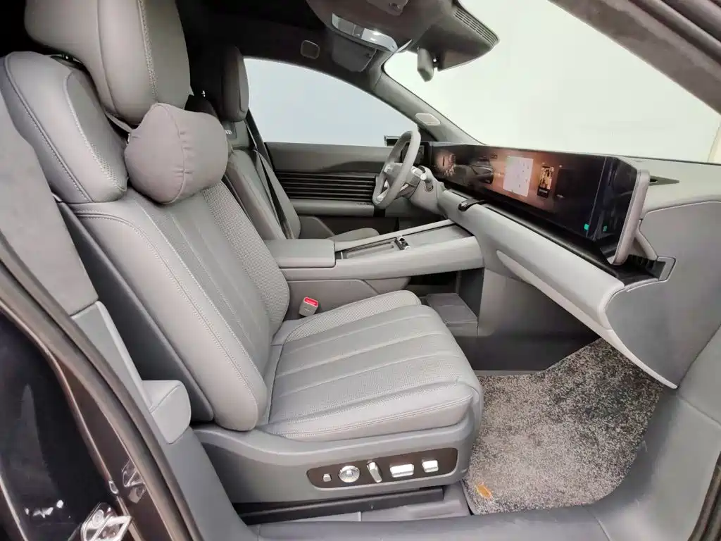 Audi E7X — миниатюра 10