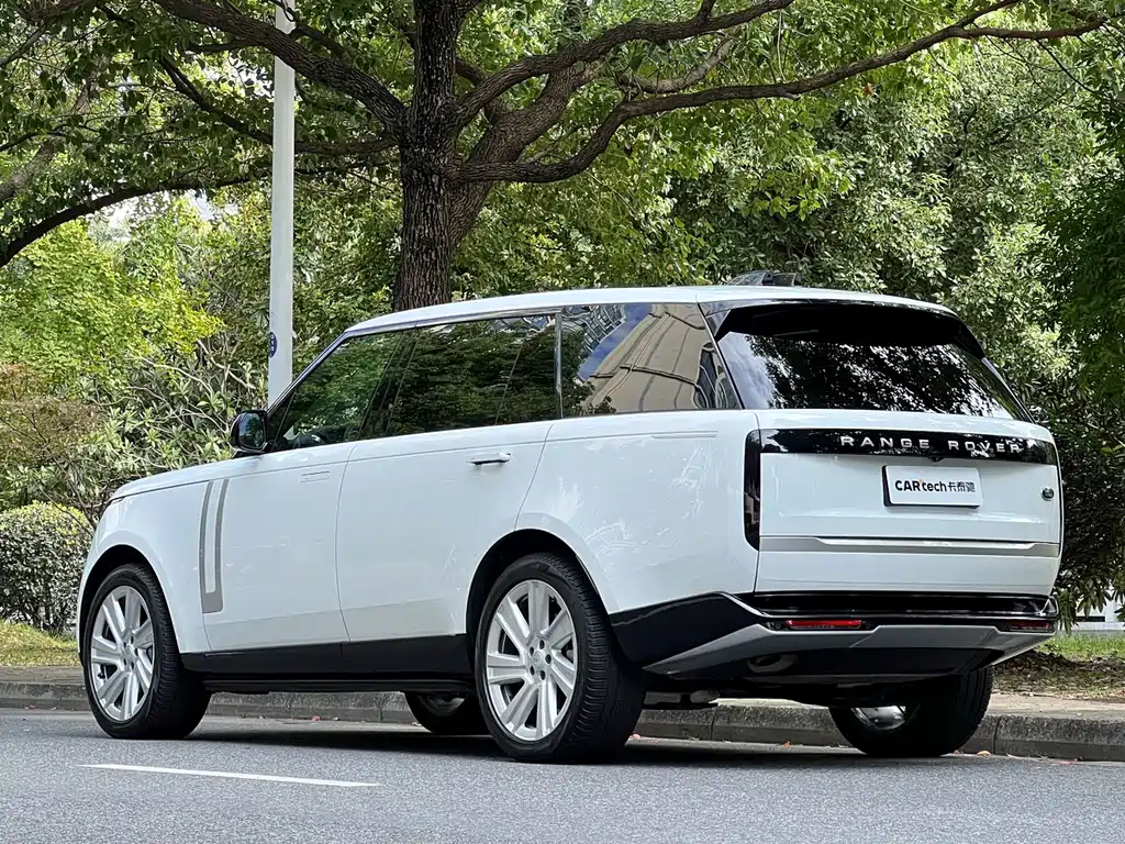 Land Rover Range Rover — миниатюра 6