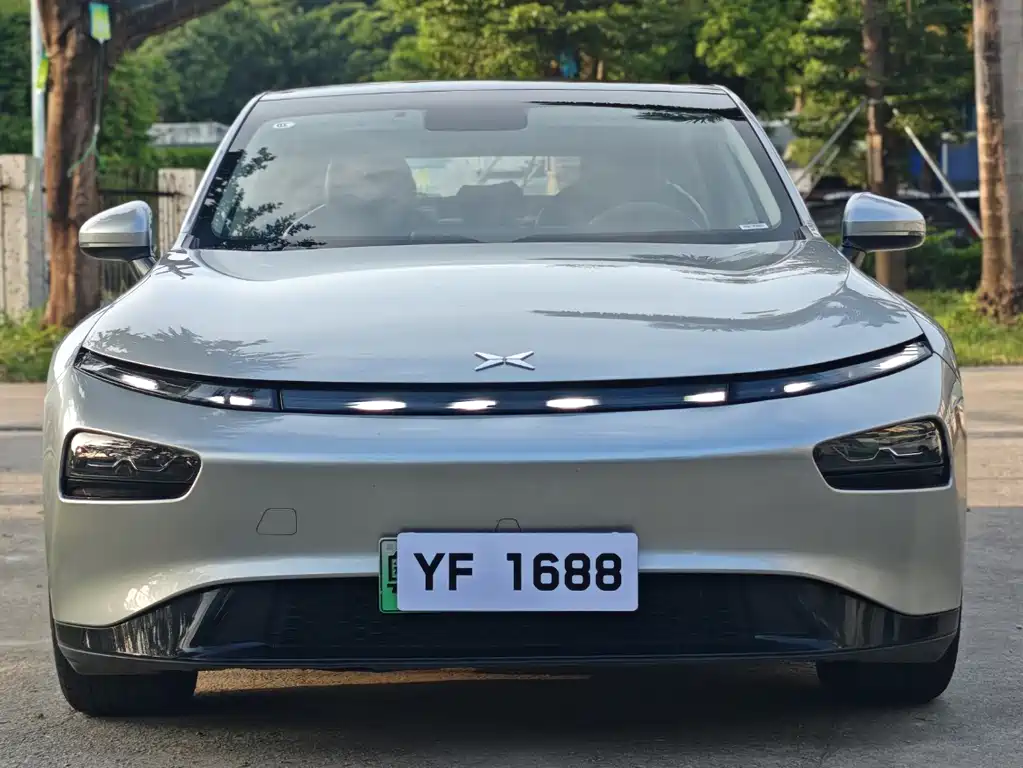 XPeng P7 — миниатюра 2
