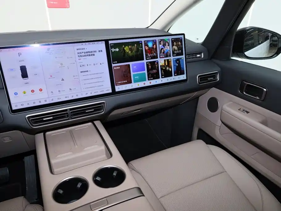 Li Auto Li MEGA — миниатюра 25