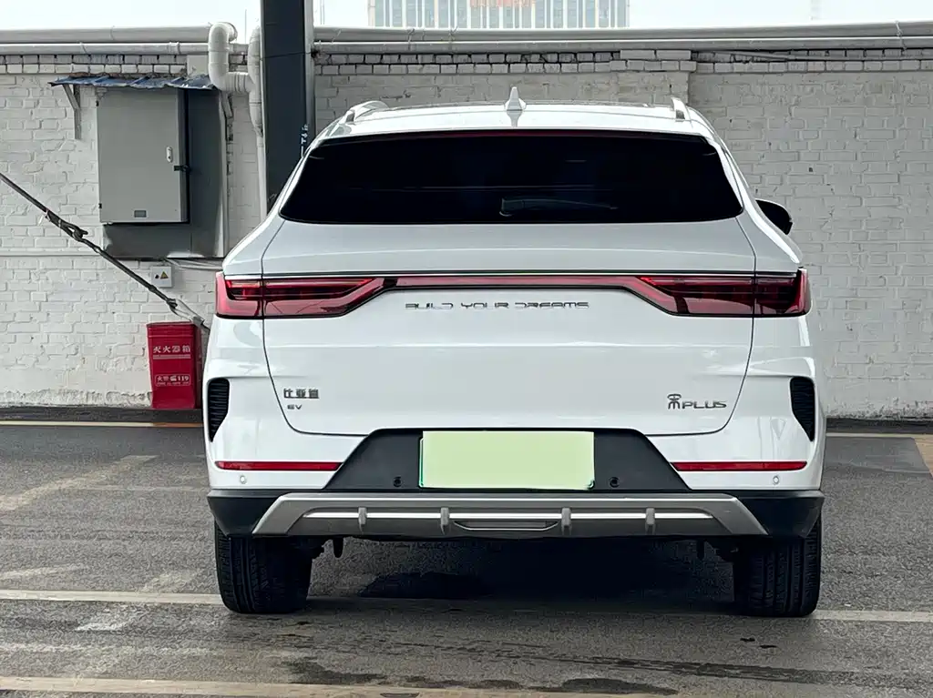 BYD PLUS New Energy — миниатюра 5