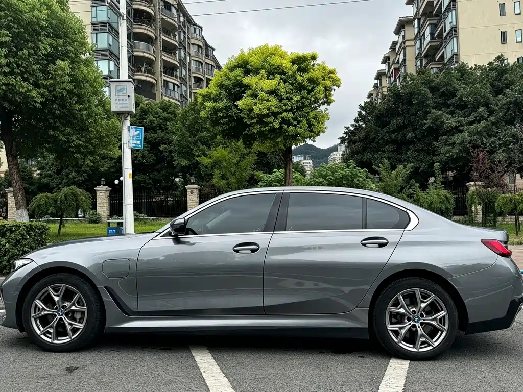 BMW i3 — миниатюра 5