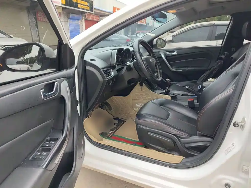 Chery Arrizo 5 — миниатюра 16