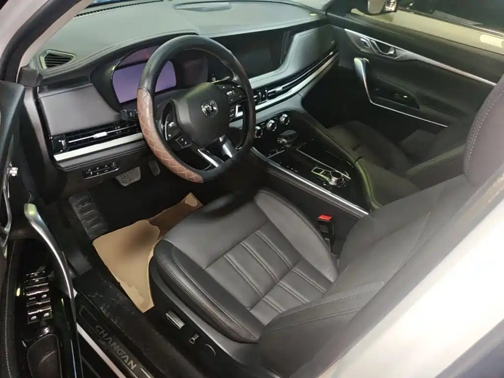 Changan CS95 — миниатюра 16