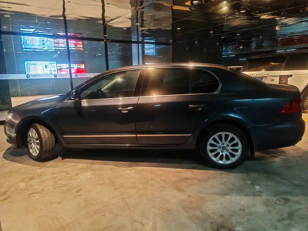 Skoda Superb — миниатюра 37