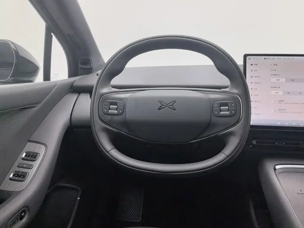 XPeng P7+ — миниатюра 11