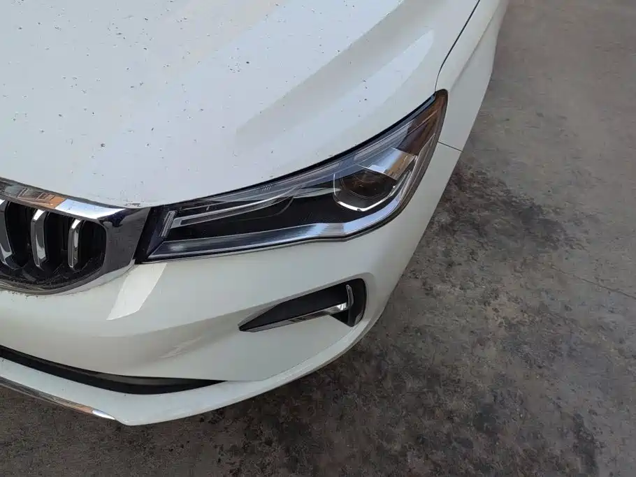 Geely Emgrand — миниатюра 5