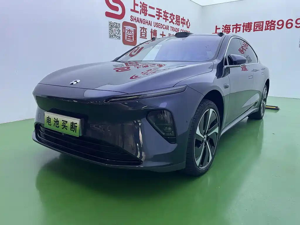 NIO ET7