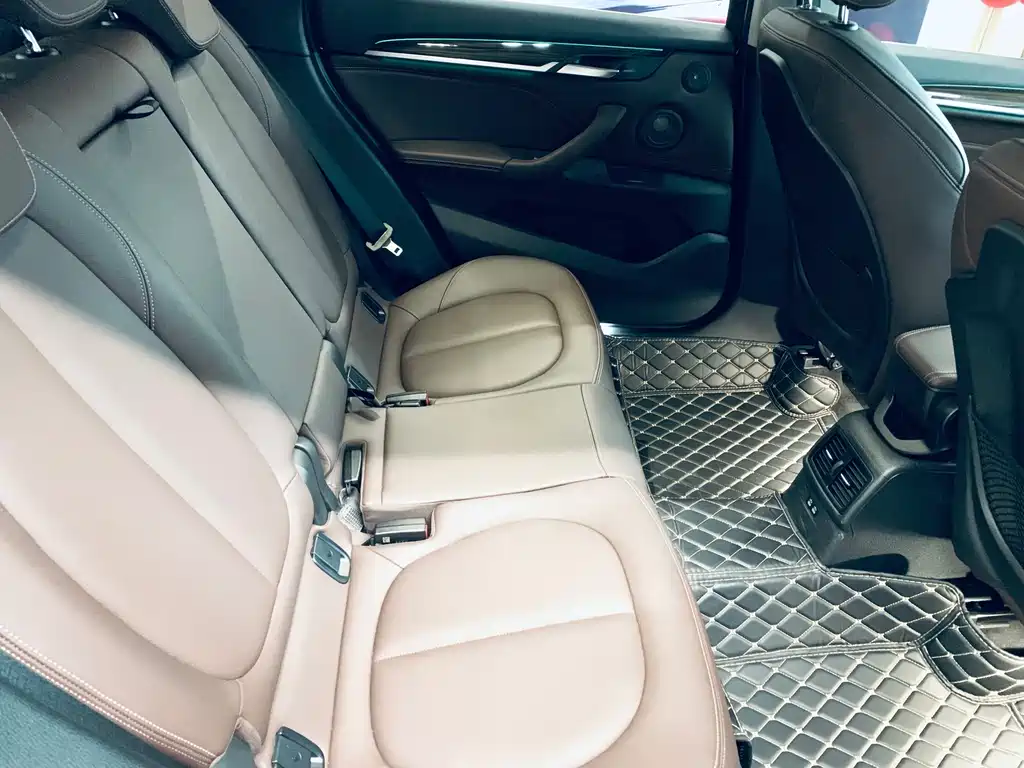 BMW X1 — миниатюра 10