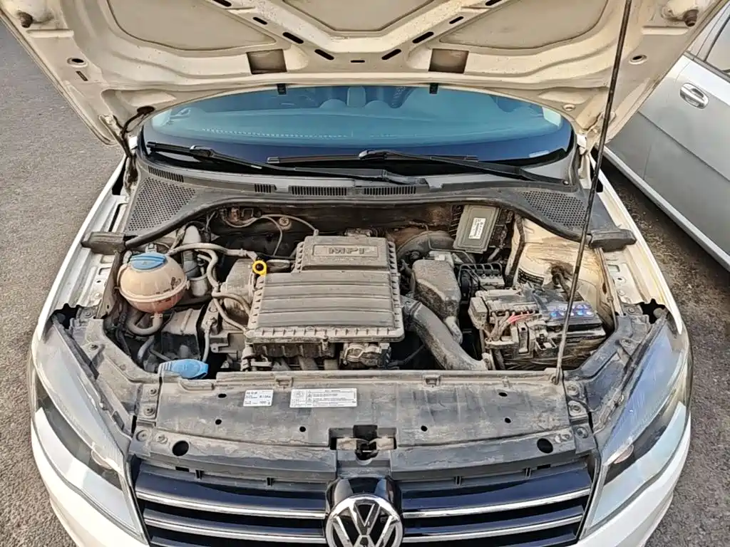 Volkswagen Jetta — миниатюра 20