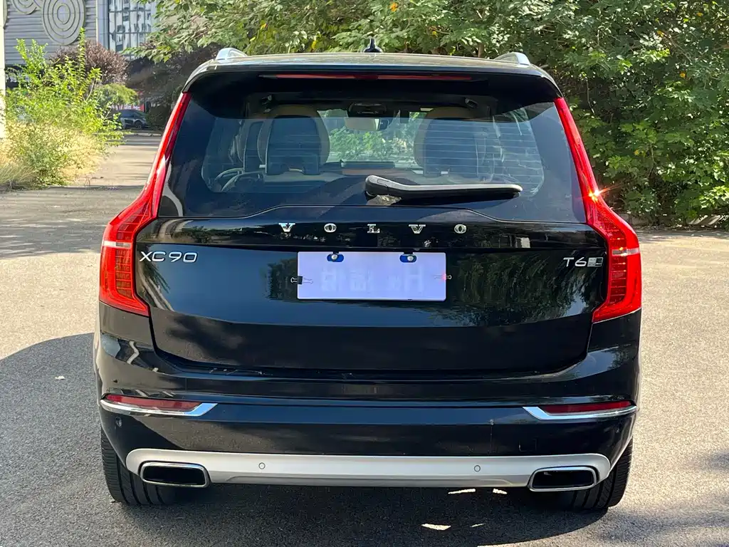 Volvo XC90 — миниатюра 5