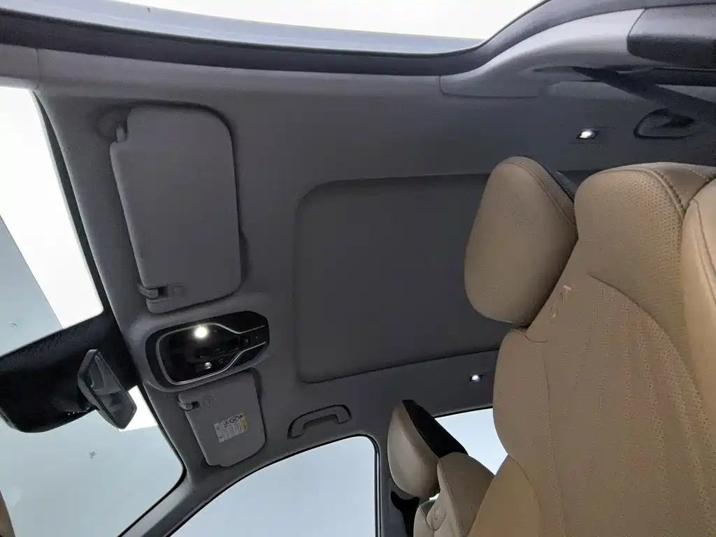 Geely Boyue L — миниатюра 14
