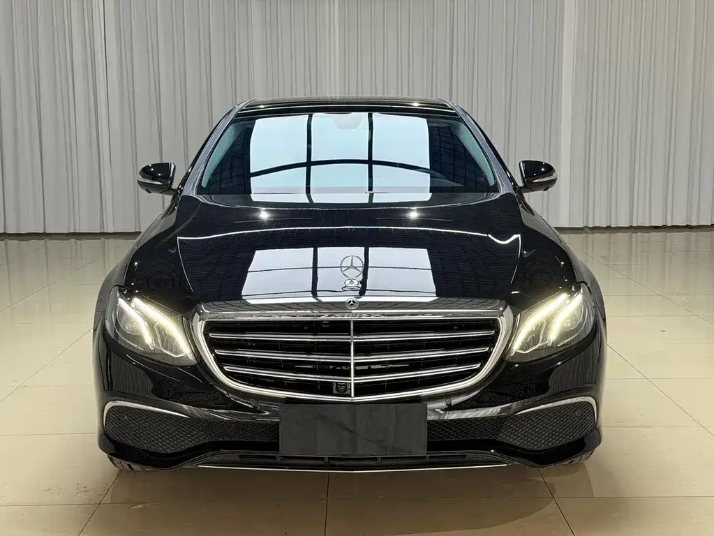 Mercedes-Benz E-Class E 2020 E 300 L Fashion