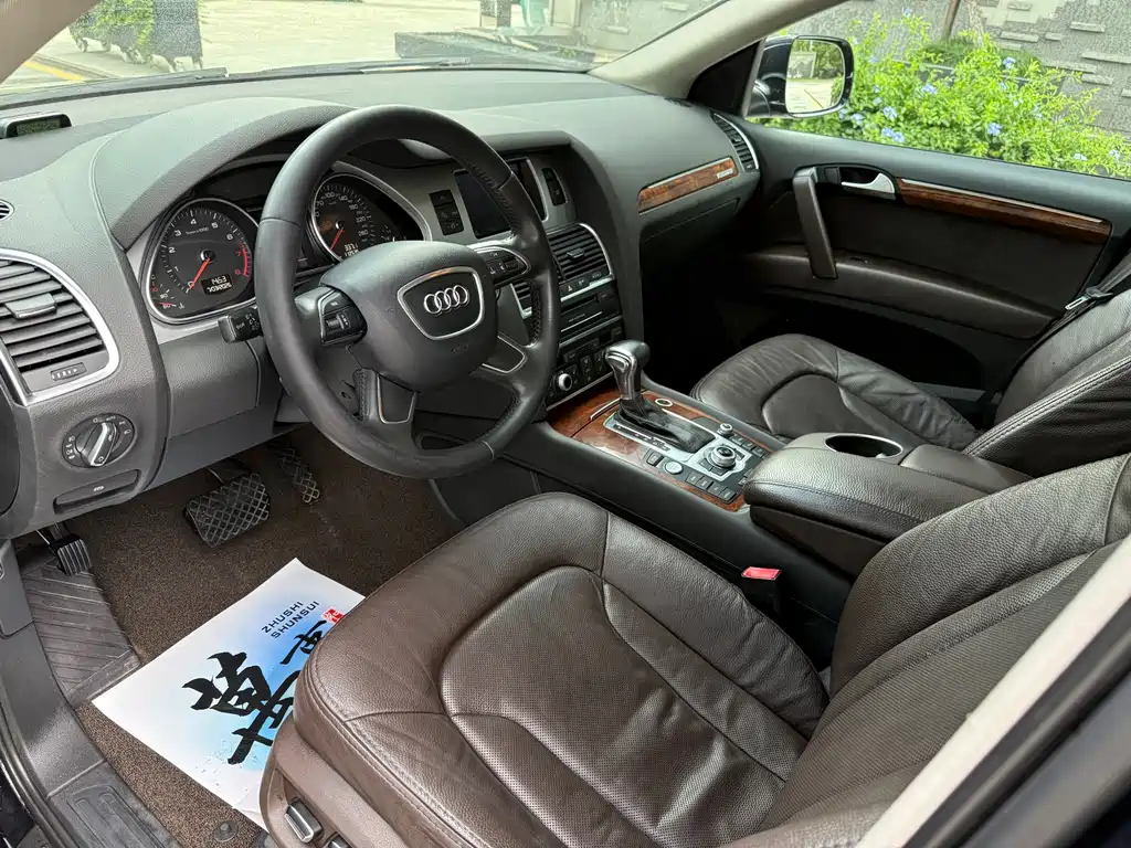 Audi Q7 2013 35 TFSI