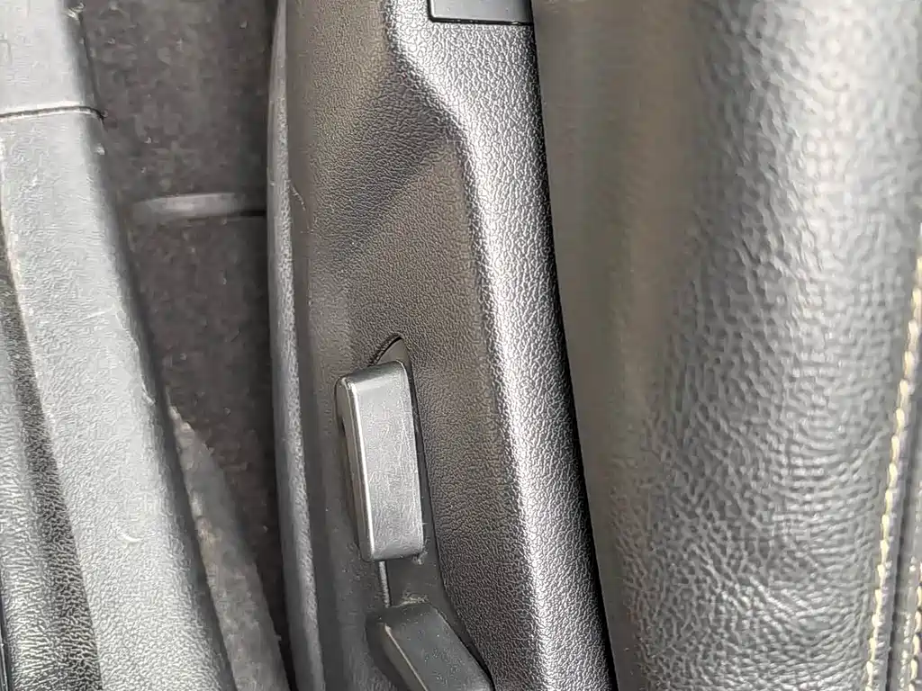 Peugeot 3008 — миниатюра 9